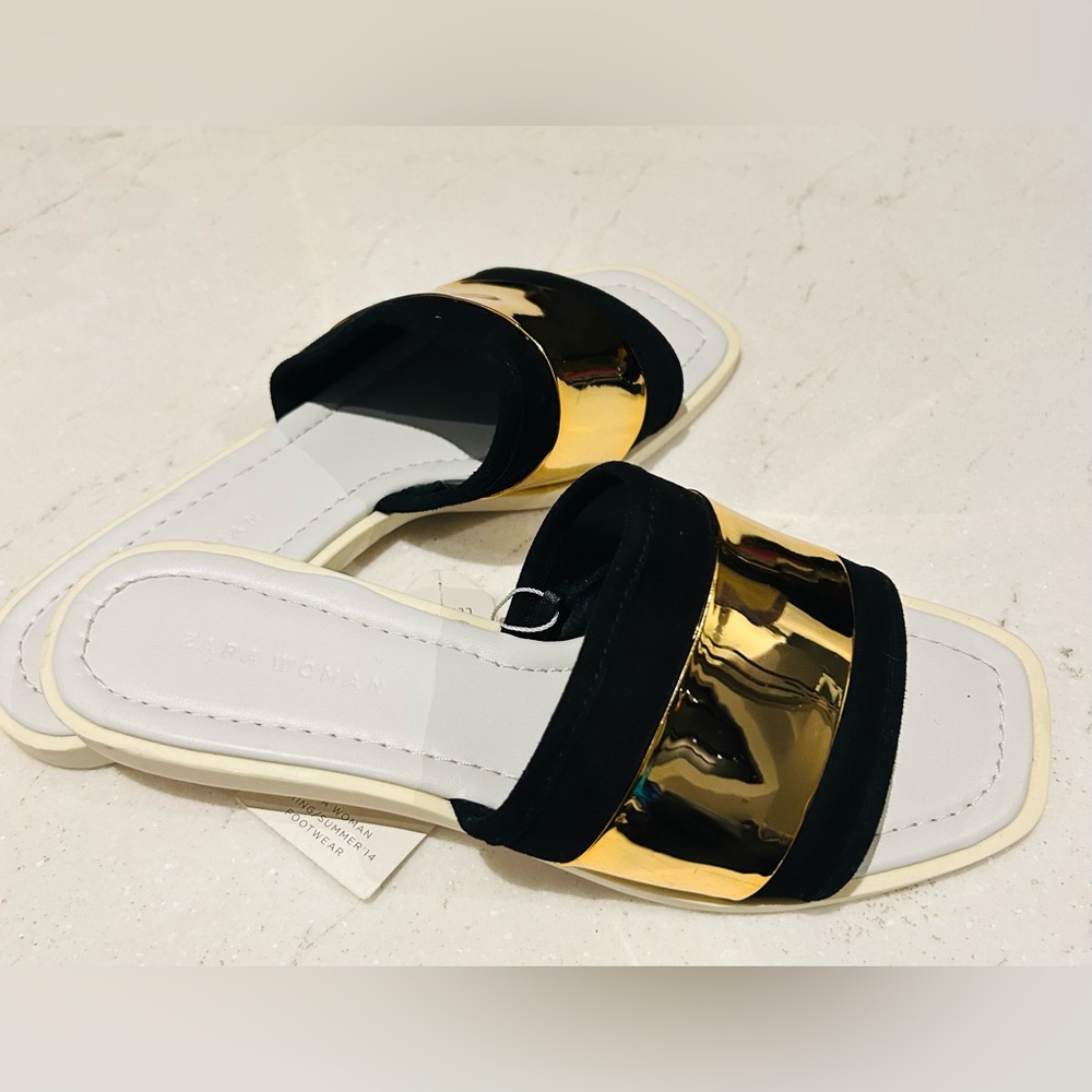 Gorgeous new with tags leather Zara slides. 7.5